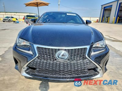 Piąte zdjęcie samochodu w środku: 2017 LEXUS RC 350 VIN:JTHHE5BC3H5015551 - miniatura