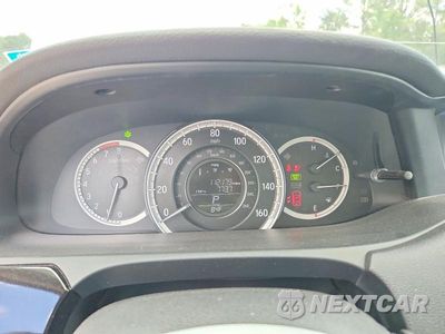 Zdjęcie 9 z 12 samochodu: 2016 HONDA ACCORD LX VIN:1HGCR2F35GA084466 - miniatura