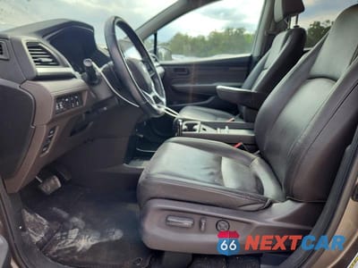Zdjęcie 7 z 13 samochodu: 2018 HONDA ODYSSEY TOURING VIN:5FNRL6H80JB035085 - miniatura