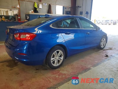 Trzecie zdjęcie samochodu z tyłu: 2017 CHEVROLET CRUZE LT VIN:1G1BE5SM3H7110561 - miniatura