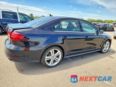 Trzecie zdjęcie samochodu z tyłu: 2017 VOLKSWAGEN JETTA GLI VIN:3VW4T7AJ3HM413786 - miniatura