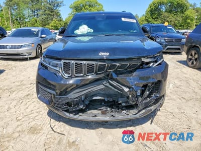 Piąte zdjęcie samochodu w środku: 2024 JEEP GRAND CHEROKEE LAREDO VIN:1C4RJHAG5RC252837 - miniatura