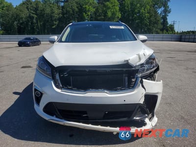 Piąte zdjęcie samochodu w środku: 2019 KIA SORENTO SX V6 VIN:5XYPK4A50KG560429 - miniatura