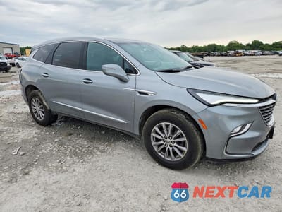 Czwarte zdjęcie samochodu z boku: 2024 BUICK ENCLAVE PREMIUM VIN:5GAEVBKW0RJ130521 - miniatura