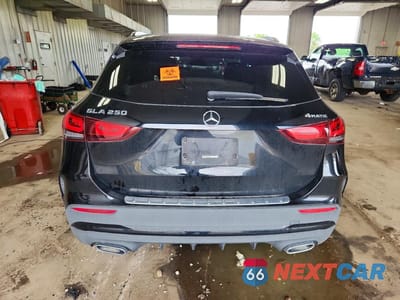 Zdjęcie 6 z 13 samochodu: 2021 MERCEDES-BENZ GLA 250 4MATIC VIN:W1N4N4HB9MJ316005 - miniatura