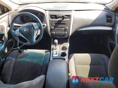 Zdjęcie 8 z 12 samochodu: 2013 NISSAN ALTIMA 2.5 VIN:1N4AL3AP9DN501329 - miniatura