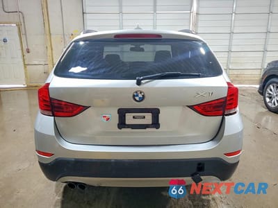 Zdjęcie 6 z 13 samochodu: 2014 BMW X1 XDRIVE28I VIN:WBAVL1C51EVY21576 - miniatura