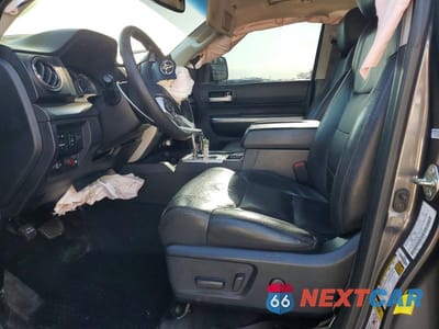 Zdjęcie 7 z 12 samochodu: 2015 TOYOTA TUNDRA SR5 VIN:5TFDW5F16FX454282 - miniatura