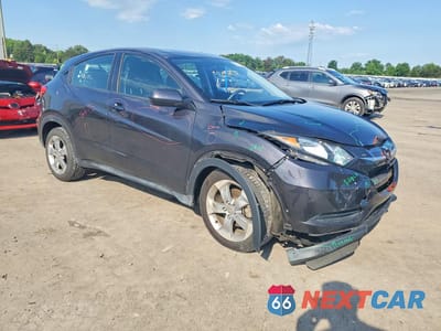 Czwarte zdjęcie samochodu z boku: 2018 HONDA HR-V LX VIN:3CZRU5H33JM722689 - miniatura