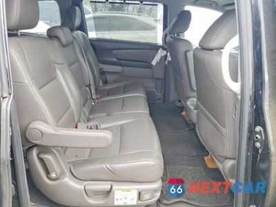 Zdjęcie 11 z 13 samochodu: 2016 HONDA ODYSSEY TOURING VIN:5FNRL5H91GB015732 - miniatura
