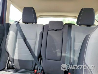 Zdjęcie 19 z 26 samochodu: 2016 FORD ESCAPE SE VIN:1FMCU9G91GUB10421 - miniatura