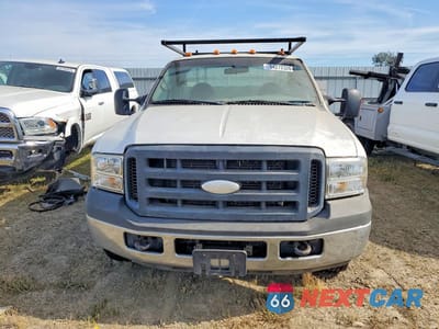 Piąte zdjęcie samochodu w środku: 2007 FORD F350 SUPER DUTY VIN:1FTWF32P17EA84623 - miniatura