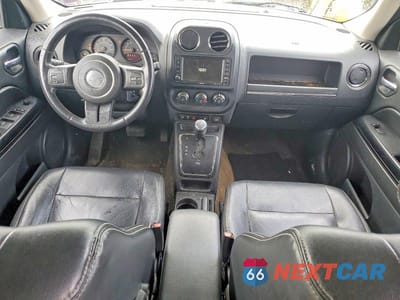 Zdjęcie 8 z 13 samochodu: 2017 JEEP PATRIOT LATITUDE VIN:1C4NJRFB9HD155554 - miniatura