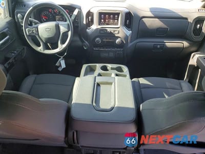 Zdjęcie 8 z 12 samochodu: 2024 CHEVROLET SILVERADO K1500 TRAIL BOSS CUSTOM VIN:3GCPDCEK6RG398578 - miniatura