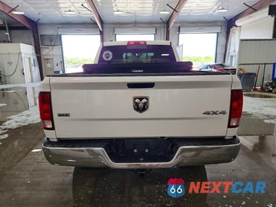 Zdjęcie 6 z 12 samochodu: 2019 RAM 1500 CLASSIC SLT VIN:1C6RR7TT9KS567432 - miniatura