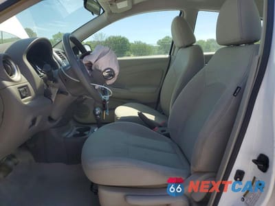 Zdjęcie 7 z 12 samochodu: 2014 NISSAN VERSA 1.6 S VIN:3N1CN7AP3EL811257 - miniatura