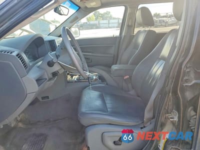 Zdjęcie 7 z 14 samochodu: 2006 JEEP GRAND CHEROKEE LAREDO VIN:1J4GR48K16C282698 - miniatura