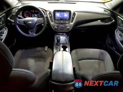 Zdjęcie 8 z 12 samochodu: 2020 CHEVROLET MALIBU LT VIN:1G1ZD5ST5LF047244 - miniatura