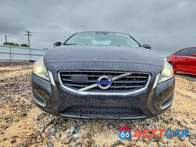 Piąte zdjęcie samochodu w środku: 2011 VOLVO S60 T6 VIN:YV1902FH0B2003062 - miniatura