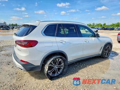 Trzecie zdjęcie samochodu z tyłu: 2019 BMW X5 XDRIVE40I VIN:5UXCR6C5XKLK85383 - miniatura