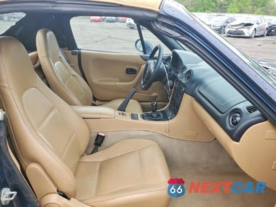 Zdjęcie 10 z 12 samochodu: 1999 MAZDA MX-5 MIATA VIN:JM1NB3534X0120768 - miniatura