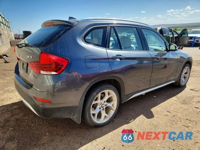 Trzecie zdjęcie samochodu z tyłu: 2014 BMW X1 XDRIVE28I 4D SUV VIN:WBAVL1C55EVY18180 - miniatura