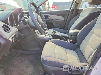 Zdjęcie 7 z 12 samochodu: 2014 CHEVROLET CRUZE LS VIN:1G1PA5SHXE7285180 - miniatura