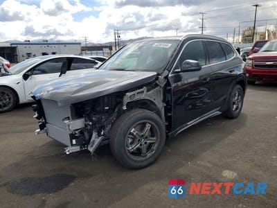 2026 BMW X1 XDRIVE28I WBX73EF08T5537302 - główne zdjęcie licytacji z USA - miniatura
