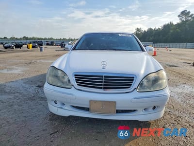 Piąte zdjęcie samochodu w środku: 2000 MERCEDES-BENZ S 500 VIN:WDBNG75JXYA049013 - miniatura