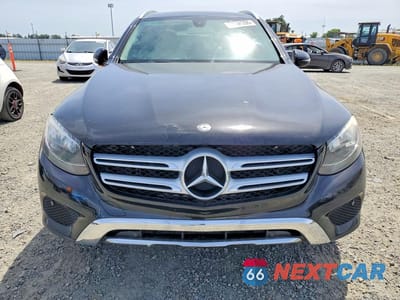 Piąte zdjęcie samochodu w środku: 2016 MERCEDES-BENZ GLC 300 VIN:WDC0G4JB9GF114390 - miniatura