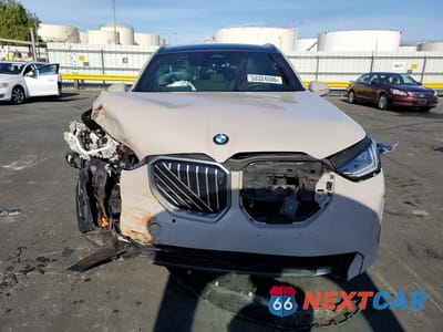 Piąte zdjęcie samochodu w środku: 2025 BMW X3 30 XDRIVE VIN:5UX53GP04S9017778 - miniatura