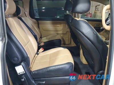 Zdjęcie 11 z 14 samochodu: 2017 KIA SEDONA LX VIN:KNDMB5C11H6236937 - miniatura