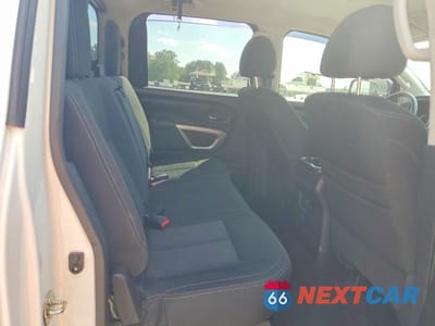 Zdjęcie 10 z 12 samochodu: 2017 NISSAN TITAN S VIN:1N6AA1E66HN531347 - miniatura