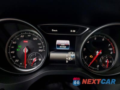 Zdjęcie 9 z 13 samochodu: 2018 MERCEDES-BENZ CLA 250 VIN:WDDSJ4EB1JN622673 - miniatura