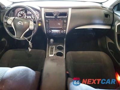 Zdjęcie 8 z 12 samochodu: 2013 NISSAN ALTIMA 2.5 VIN:1N4AL3AP1DN533479 - miniatura