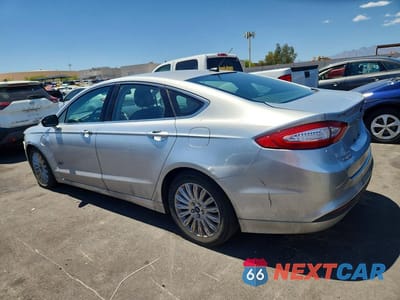Drugie zdjęcie samochodu z przodu: 2016 FORD FUSION SE PHEV VIN:3FA6P0PU6GR211704 - miniatura