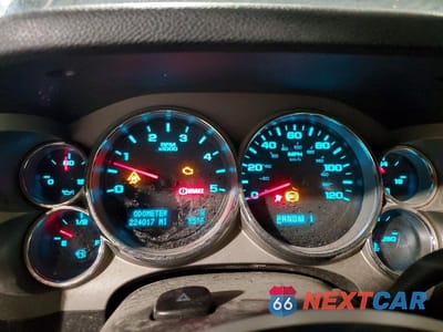 Zdjęcie 9 z 12 samochodu: 2009 GMC SIERRA K2500 SLE VIN:1GTHK53629F151992 - miniatura