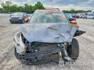Piąte zdjęcie samochodu w środku: 2018 NISSAN KICKS SV VIN:3N1CP5CUXJL524378 - miniatura