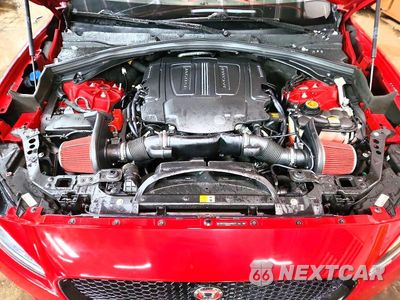 Zdjęcie 12 z 13 samochodu: 2017 JAGUAR F-PACE PRESTIGE VIN:SADCK2BV3HA491217 - miniatura