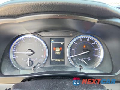 Zdjęcie 9 z 13 samochodu: 2019 TOYOTA HIGHLANDER XLE VIN:5TDJZRFH2KS926671 - miniatura