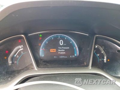 Zdjęcie 9 z 12 samochodu: 2016 HONDA CIVIC EX VIN:19XFC2F71GE048058 - miniatura