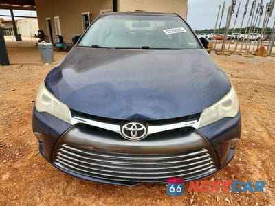 Piąte zdjęcie samochodu w środku: 2015 TOYOTA CAMRY XLE VIN:4T1BF1FK2FU982990 - miniatura