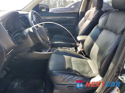 Zdjęcie 7 z 13 samochodu: 2020 MITSUBISHI OUTLANDER SE VIN:JA4AZ3A38LZ020494 - miniatura