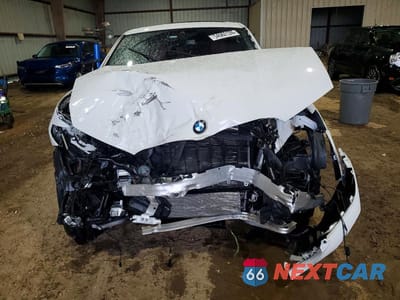Piąte zdjęcie samochodu w środku: 2024 BMW X4 M40I VIN:5UX43DT08R9U62986 - miniatura