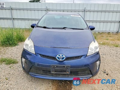 Piąte zdjęcie samochodu w środku: 2012 TOYOTA PRIUS THREE VIN:JTDKN3DU1C1546913 - miniatura