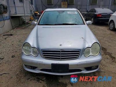 Piąte zdjęcie samochodu w środku: 2007 MERCEDES-BENZ C 230 VIN:WDBRF52H87F874043 - miniatura