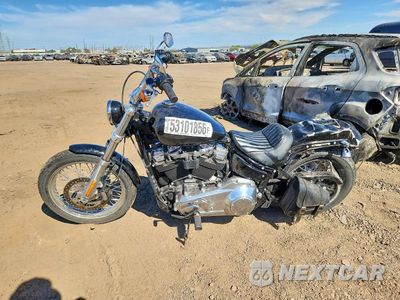 Trzecie zdjęcie samochodu z tyłu: 2020 HARLEY DAVIDSON FXST VIN:1HD1BVJ19LB077895 - miniatura