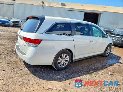 Trzecie zdjęcie samochodu z tyłu: 2017 HONDA ODYSSEY SE VIN:5FNRL5H38HB024005 - miniatura
