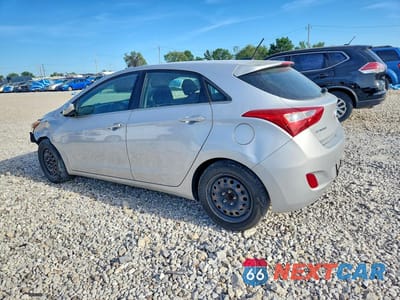 Drugie zdjęcie samochodu z przodu: 2016 HYUNDAI ELANTRA GT BASE VIN:KMHD35LH3GU323898 - miniatura