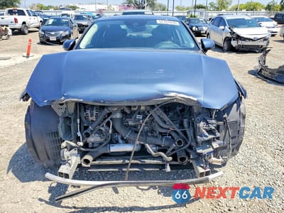 Piąte zdjęcie samochodu w środku: 2020 VOLVO S60 T5 MOMENTUM VIN:7JR102FK9LG047811 - miniatura